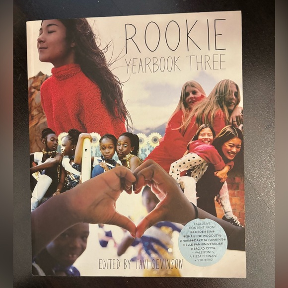 RARE Rookie Yearbook Three Tavi Gevinson - Picture 1 of 6
